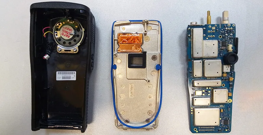 How does walkie-talkie work