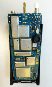 cómo funciona un walkie-talkie: su placa base